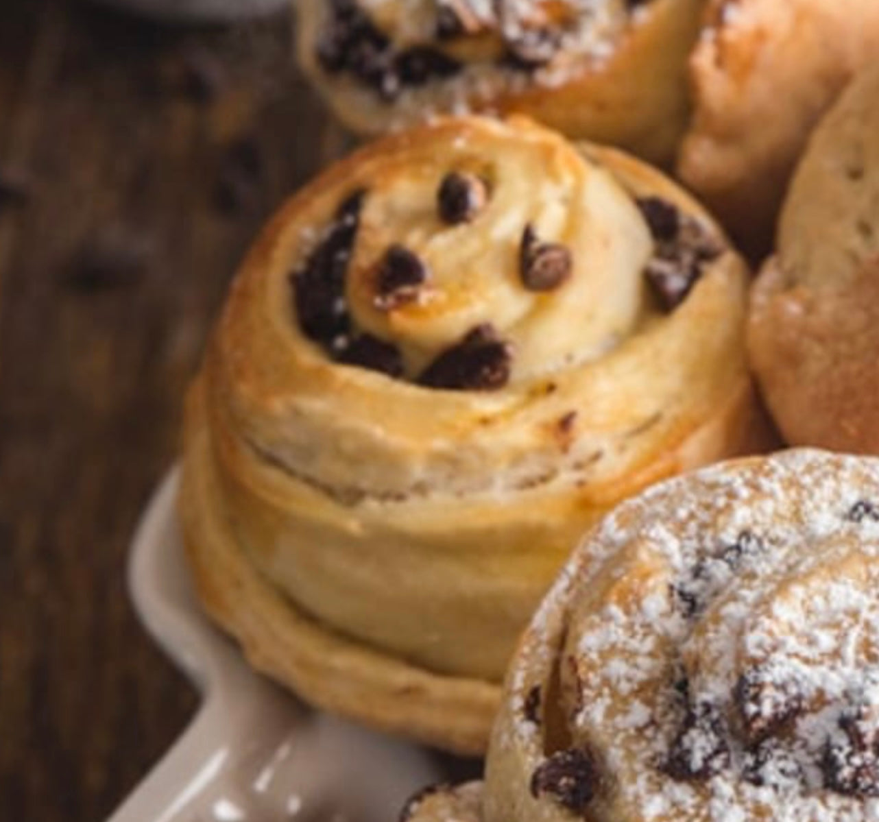 Chocolate Chip Swirl Bun